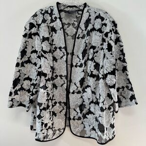 Alex‎ Evenings Woman Sheer Black & White Floral Embroidered Jacket Topper 3x